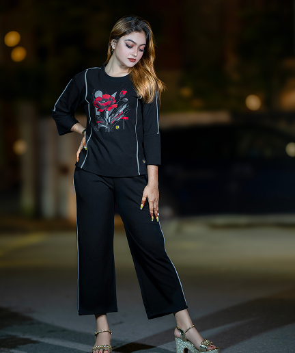 Ladies Black T-shirt, Pant Set Stylish Dress